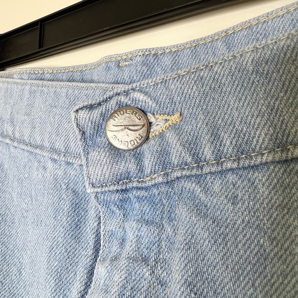 Vintage/Y2K Lee Riders High- Rise Light Wash Jean Shorts Plus Size 20W - Picture 4 of 5